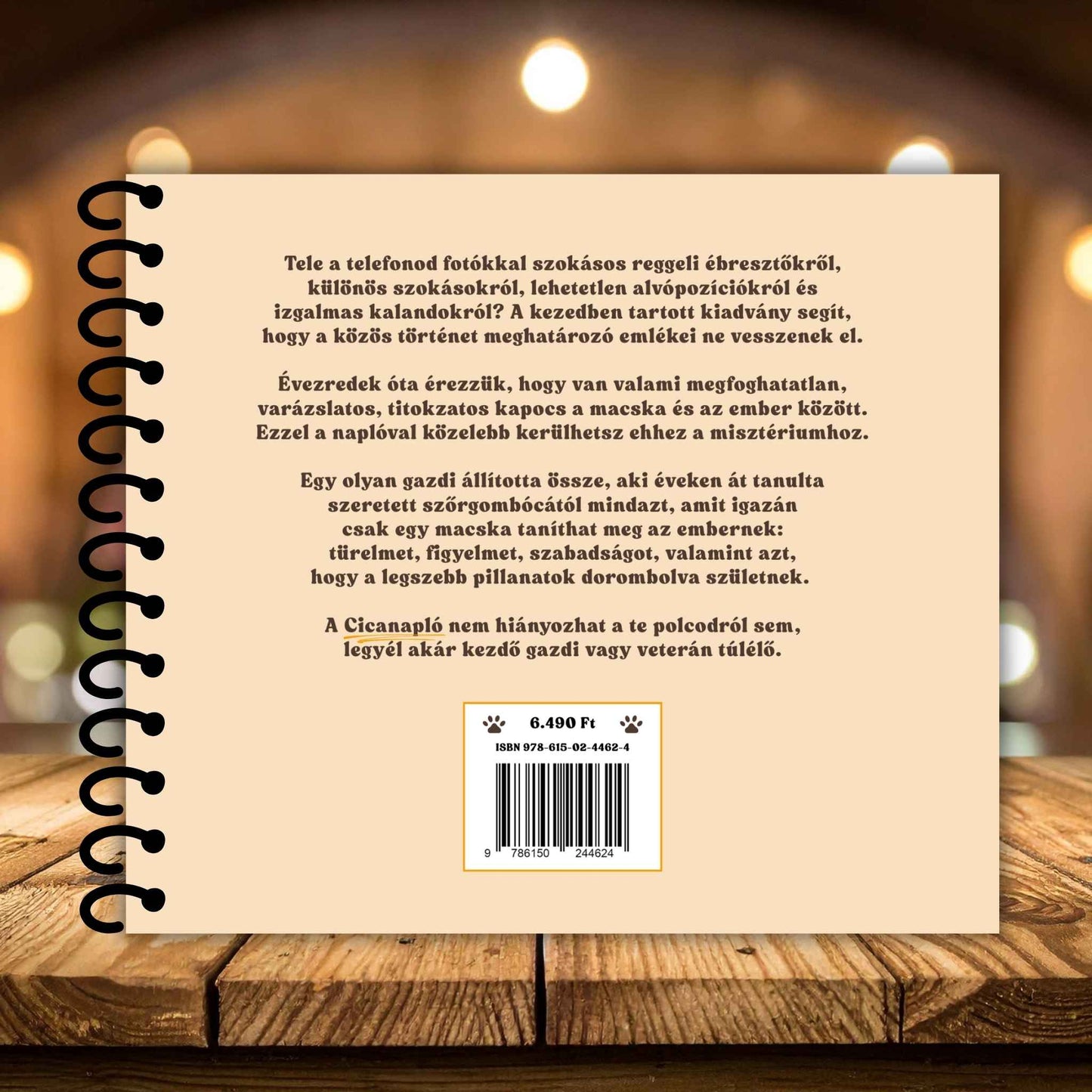 Cicanapló hátsó borítója a Mancsos Naplók sorozatból.